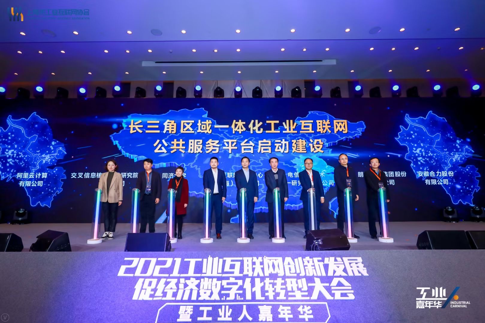 中文字幕按摩做爰