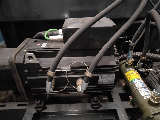 中文字幕按摩做爰